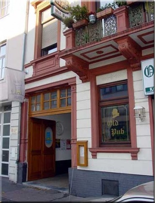 Fahrradfahrer Evergreen Hostel Trier GmbH in Trier