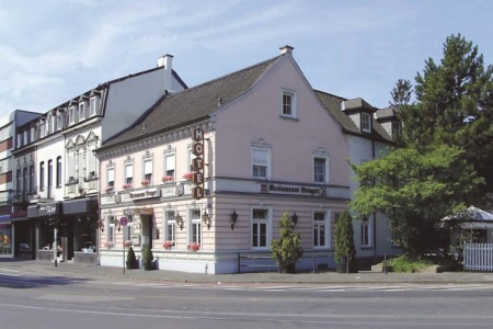 fahrradfahrerfreundliches  Hotel - Restaurant BENGER in Krefeld