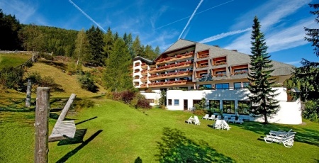 Motorvriendelijk Hotel St. Oswald in Bad Kleinkirchheim