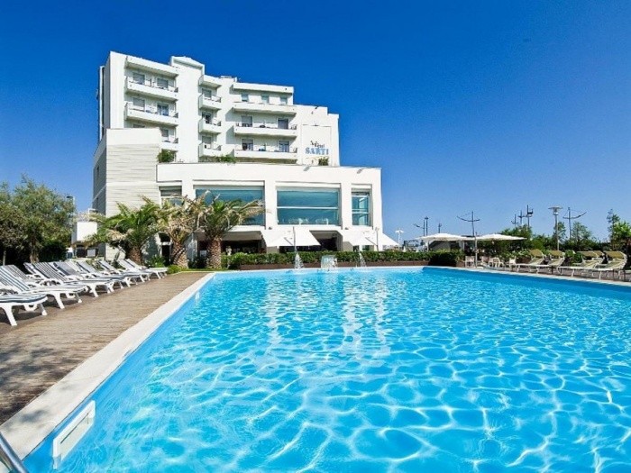 fahrradfahrerfreundliches Hotel Sarti - Riccione in Riccione