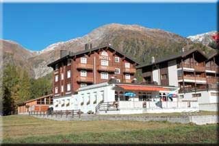  Familien Urlaub - familienfreundliche Angebote im Hotel Tannenhof in Oberwald in der Region Obergoms 