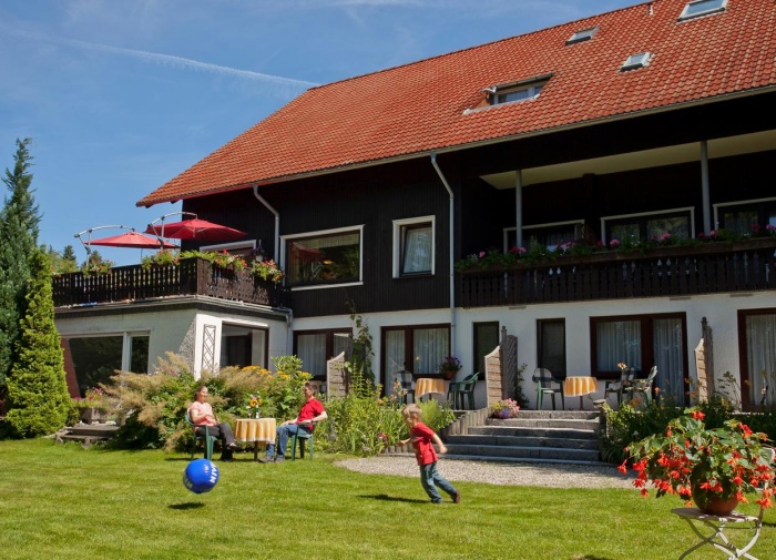  Familien Urlaub - familienfreundliche Angebote im Hotel Vier Jahreszeiten in Sankt Andreasberg in der Region Harz 
