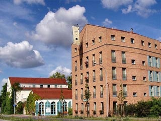 Motorvriendelijk Albergo Hotel in Berlin-Schönefeld