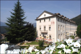 Fahrradfahrer Grand Hotel Bellavista in Levico Terme