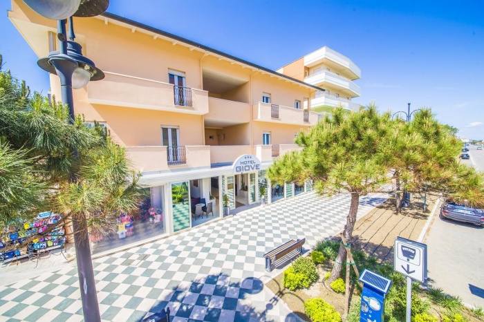 Motorradfahrerfreundliches Hotel Giove in Cesenatico