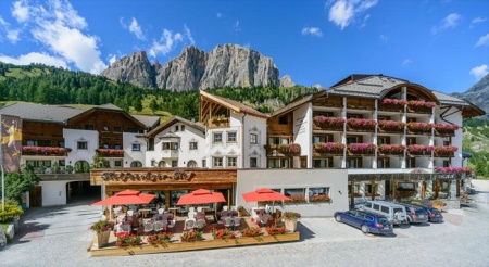  Familien Urlaub - familienfreundliche Angebote im Hotel Kolfuschgerhof & SPA in Colfosco in der Region Dolomiten 