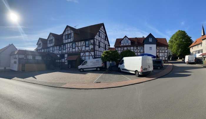 Cyclist Land Gasthaus Kraft in Schauenburg-Breitenbach