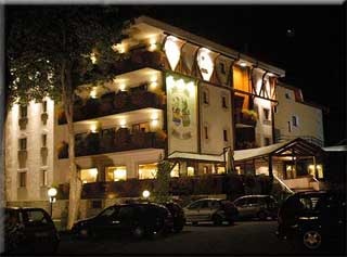 Motorradfahrerfreundliches Miramonti Park Hotel in Bormio