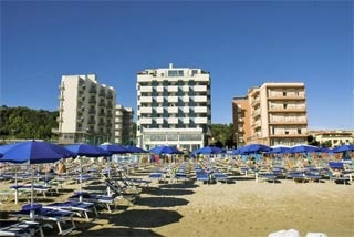  Familien Urlaub - familienfreundliche Angebote im Hotel Nautilus in Pesaro (PU) in der Region SÃ¼dlichen AdriakÃ¼ste 