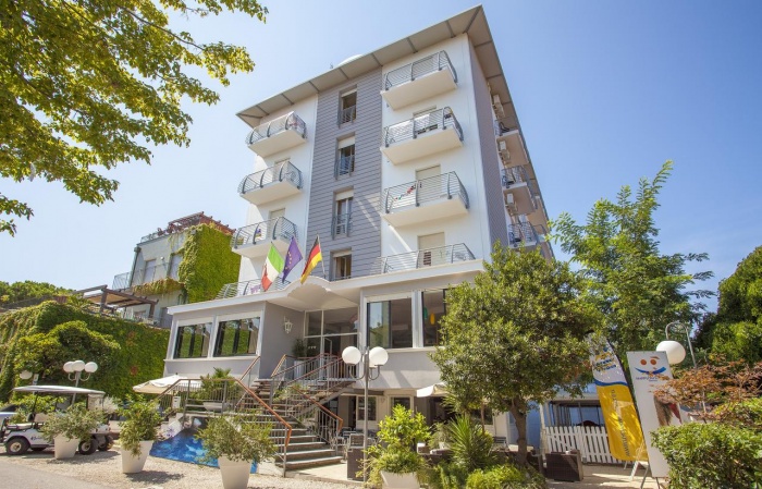 Fahrradfahrer Hotel New Castle in Cesenatico (FC)