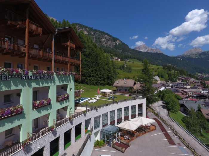 Motorcyklist-venligt Hotel Stella Montis i Campitello di Fassa