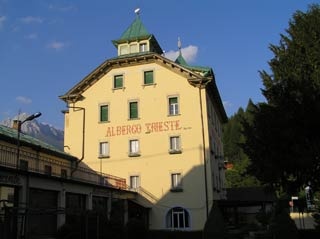 Motorcycle Albergo Trieste Lorenzago in Lorenzago di Cadore