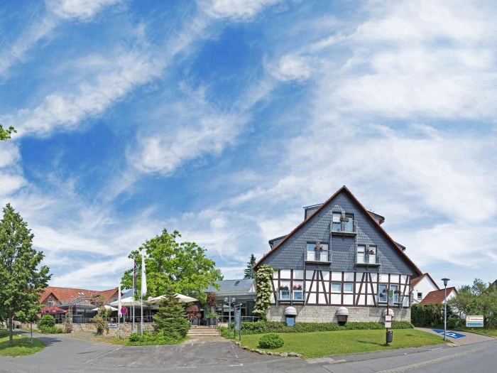 Fahrradfahrer Wellness- & Seminarhotel An der Wasserburg in Wolfsburg