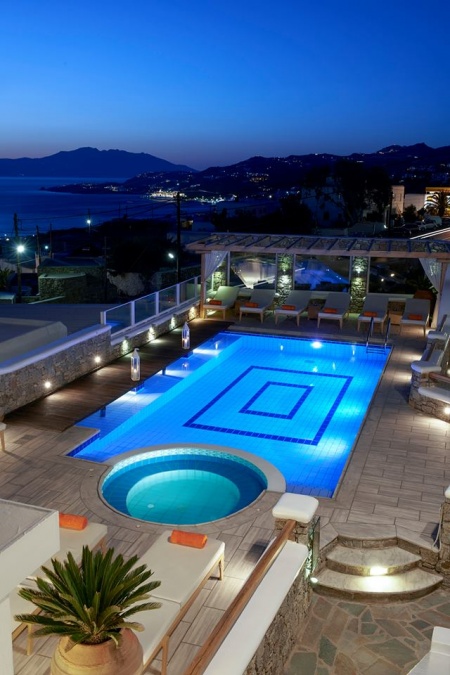  Our motorcyclist-friendly DAMIANOS HOTEL - Mykonos Stadt  