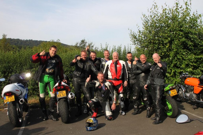  Gäste Fotoeinsendungen 