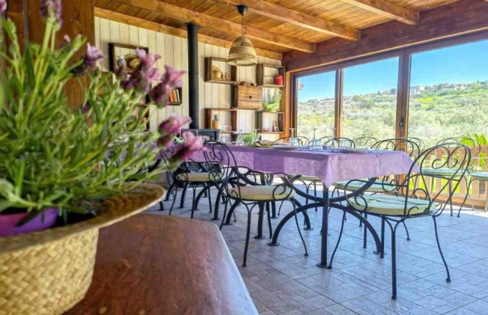  Our motorcyclist-friendly Albergo Rurale La Corte degli Ulivi  