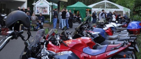  Gäste Fotoeinsendungen 