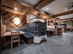  Our motorcyclist-friendly Hotel und Apart Central  