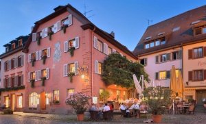  Our motorcyclist-friendly Hotel Restaurant Fauststube im Löwen  