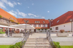  Our motorcyclist-friendly Hotel & Restaurant Frauensteiner Hof  