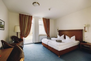  Seehotel Heidehof in Klein Nemerow 