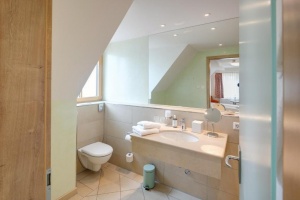  Landhotel Steigenhaus in UntermÃ¼nkheim 