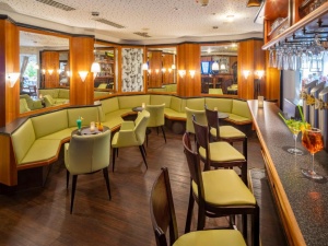  Sonnenhotel Bayerischer Hof in WaldmÃ¼nchen 
