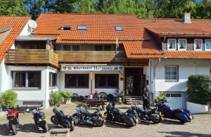  Gäste Fotoeinsendungen 
