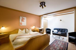  Our motorcyclist-friendly Landshuter Hof  