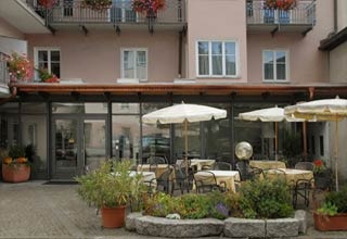  Our motorcyclist-friendly Hotel Mondschein  