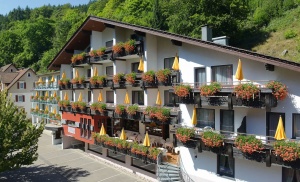  Our motorcyclist-friendly Flair Hotel Sonnenhof  