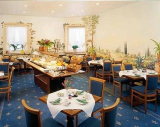  Our motorcyclist-friendly Best Western Ambassador Hotel  