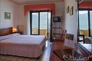  Village Hotel Lucia in Arias di Tremosine (Brescia) 