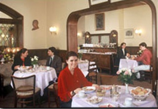  Flughafen Hotel Bismarck 