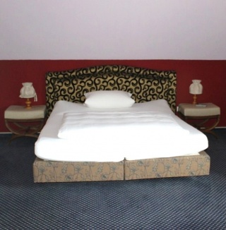  Hotel Kleiner in WaghÃ¤usel-Kirrlach 