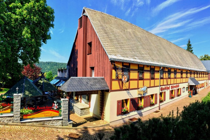  Our motorcyclist-friendly Naturhotel Gasthof Bärenfels  