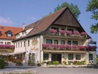  Our motorcyclist-friendly Hotel-Gasthof und Metzgerei Zum Bartl  