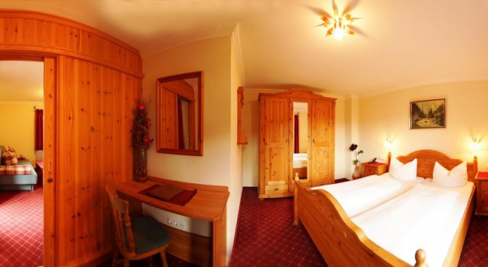  Our motorcyclist-friendly Pension Sonnleit´n  