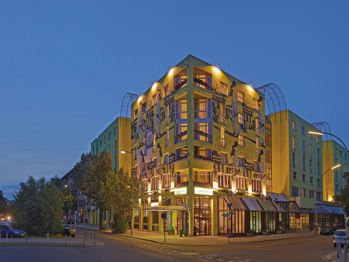  Our motorcyclist-friendly AMBER ECONTEL Berlin-Charlottenburg  