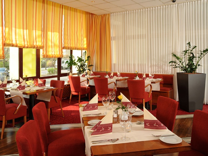  Our motorcyclist-friendly AMBER ECONTEL Berlin-Charlottenburg  