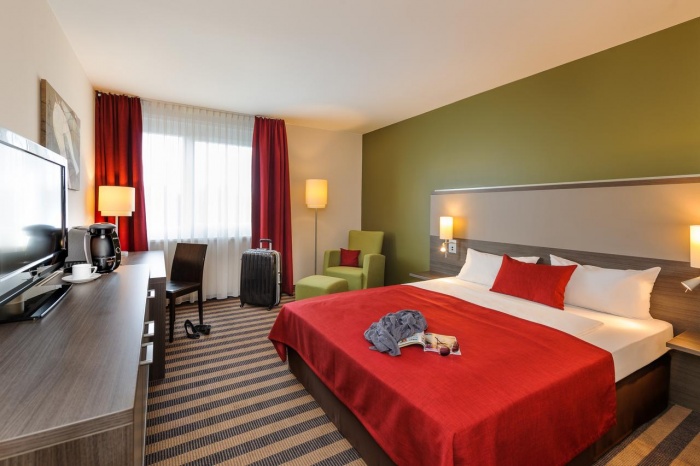 Mercure Airport Hotel Berlin Tegel Park Sleep Fly
