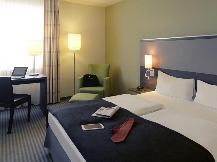  Flughafen Mercure Airport Hotel Berlin Tegel 
