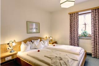  Our motorcyclist-friendly Hotel Cordial  