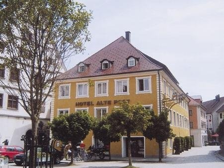  Our motorcyclist-friendly Romantik Hotel Alte Post  