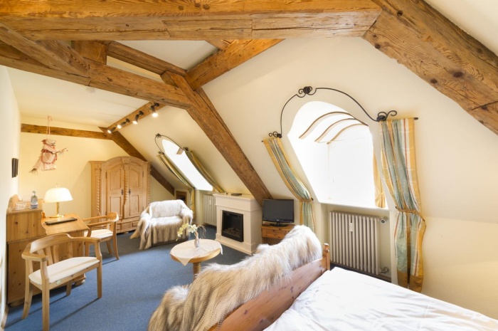  Our motorcyclist-friendly Romantik Hotel Alte Post  