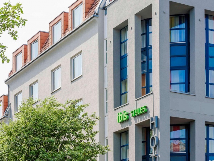  Our motorcyclist-friendly ibis Styles Hotel Aachen City  