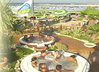  Our motorcyclist-friendly Hotel HamilTown  