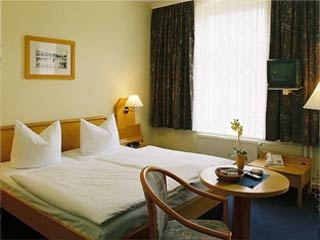  Our motorcyclist-friendly Hotel Kastanienhof  