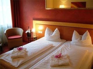  Our motorcyclist-friendly ACHAT Hotel Monschau  