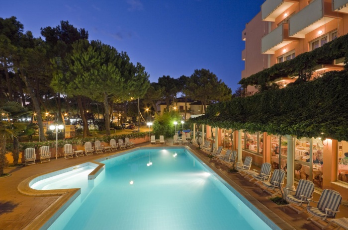  Hotel Meeting in Zadina di Cesenatico (FC) 